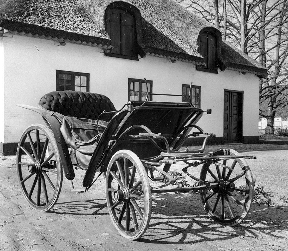 Ponyvogn (uden buk) fra Gunderslevholm. Foto: Næstved Museum, ukendt fotograf.